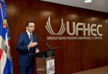 Ministro de Educación Andrés Navarro llama a impulsar alianza estratégica familia-escuela-iglesia