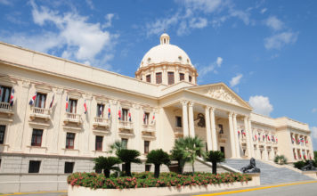 Cuando el CUSEP se convirtió en superestructura todopoderosa en las FF.AA