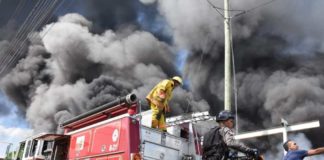 La Capital de luto: Muertos en tragedia Polyplas suman 4 muertos, heridos se acercan a 80, sigue búsqueda de desaparecidos