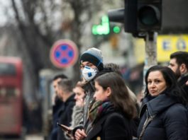 Hospitales abarrotados en la capital de Macedonia, una de las ciudades más contaminadas del mundo