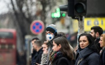 Hospitales abarrotados en la capital de Macedonia, una de las ciudades más contaminadas del mundo
