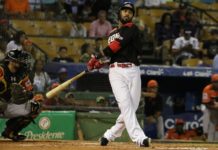 Leones apalean a los Toros y siguen en segundo