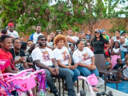 Marcell Ozuna entrega juguetes a 1,500 niños y niñas de Boca Chica y San Pedro de Macorís