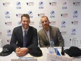 Clayton Kershaw apoya la Misión Internacional de Justicia en la República Dominicana