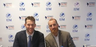 Clayton Kershaw apoya la Misión Internacional de Justicia en la República Dominicana