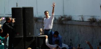 España resta importancia a la breve detención de opositor venezolano Guaidó