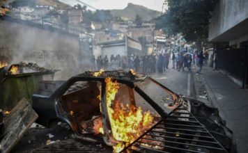 Grupo de militares venezolanos se subleva contra Maduro