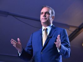 Luis Abinader dio positivo al COVID-19