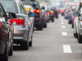 Faltan más de 200,000 vehículos por renovar el marbete