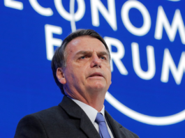 Bolsonaro afirma en Davos que «la izquierda no prevalecerá» en América Latina