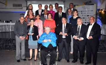 Reconocen a dirigentes, propulsores y entidades en la gala del tenis dominicano