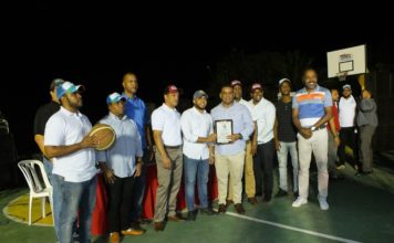 Grupo JOPESA entrega cancha de Colinas del Sur