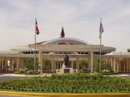 UASD y Universidad del País Vasco invisten doctorados y máster