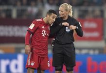 La televisión iraní cancela la retransmisión de un partido de la Bundesliga porque arbitraba una mujer