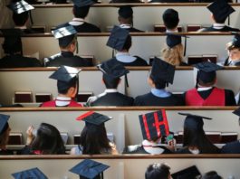 Una menor mexicana superdotada es la primera menor en ingresar a un posgrado en Harvard en 100 años