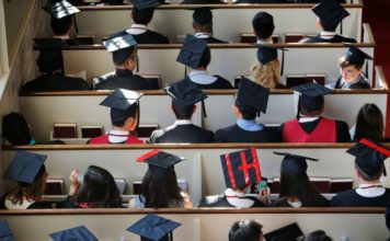 Una menor mexicana superdotada es la primera menor en ingresar a un posgrado en Harvard en 100 años