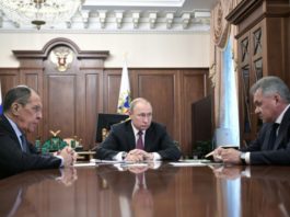 Rusia suspende su participación en el tratado INF sobre armas nucleares