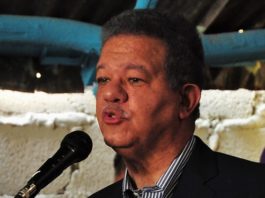 Leonel promete a Montecristi más de 50 proyectos de desarrollo con miras al año 2044