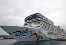 VIDEO: El momento en que un crucero choca contra un muelle en Puerto Rico y causa destrozos parciales