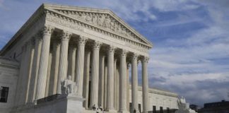 El Supremo avala la detención de inmigrantes con antecedentes penales