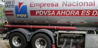 Desplome de la producción petrolera de Venezuela se acelerará tras apagón