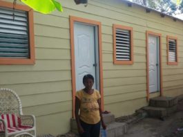 Obras Públicas construye y repara viviendas en Barahona