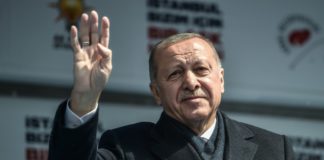 Difíciles elecciones para Erdogan en plena tormenta económica en Turquía