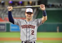 Alex Bregman firma extensión con los Astros