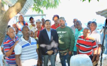 Omar Guevara recibe el apoyo de la Asociación de Pescadores del Río OZAMA y Mar Caribe (APROMAR)