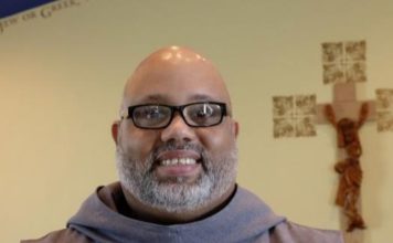 Sacerdote dominicano, condenado por pedofilia en EE.UU., imparte clases en Punta Cana