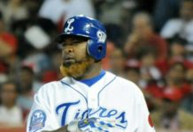 Toros adquieren a Yamaico Navarro desde el Licey por Carlos Franco