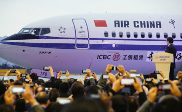 China ordena a sus aerolíneas suspender el uso de los Boeing 737 MAX
