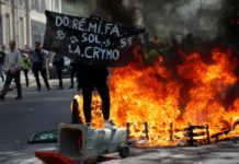 Tensión en París en nueva jornada de protestas de «chalecos amarillos»