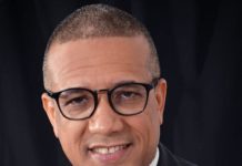 Juan Carlos Bisonó anuncia candidatura a la presidencia del CDP