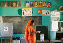 La India inicia la votación con el mayor electorado del mundo