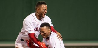 Devers decide victoria de Boston sobre Toronto