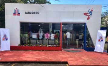 Ministerio de Deportes vuelve con stand a la Feria del Libro