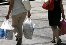Nueva York prohíbe las bolsas de plástico
