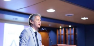 La gente afirma y le preocupa no tener dinero en las manos