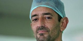 El doctor Cavadas reconstruye una separación de columna vertebral y pelvis a un tetrapléjico