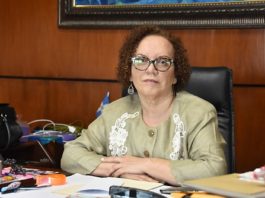 Escribe Carla López Germán sobre Miriam, su madre, destituida de la SCJ: “Más extraño que la ficción”