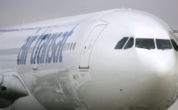 Air Canada anuncia acuerdo para comprar a su competidor Transat