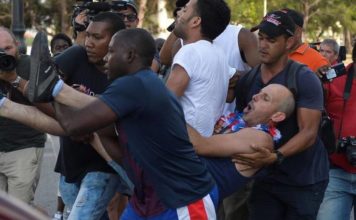 Cuba reprime una manifestación independiente de la comunidad LGBTI en La Habana