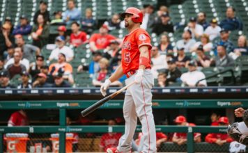 Albert Pujols llega a las 2,000 carreras impulsadas
