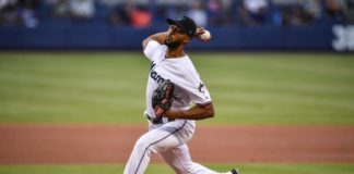 Alcántara blanquea a los Mets