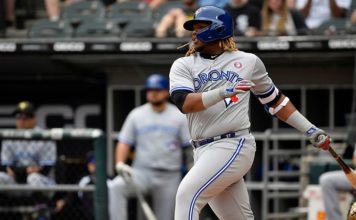 Guerrero Jr. pega otro HR en victoria de Azulejos