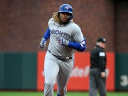 Vlad Jr. pega sus primeros dos jonrones en MLB