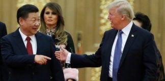 Google rompe con Huawei: «China no negocia con una pistola apuntándole a la cabeza»