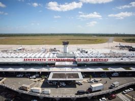 ¿Pensando en mandar a tus hijos al extranjero por vacaciones de verano? Estas son las facilidades que dará Migración