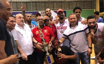 Astros son los campeones del baloncesto de Bonao